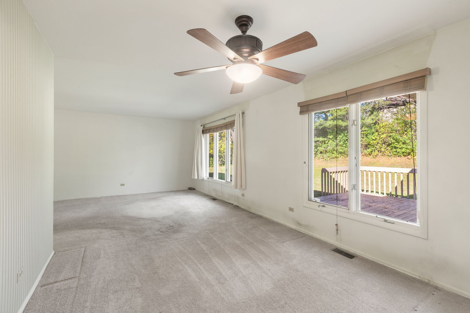 920 Eden Drive, Schaumburg, IL 60195