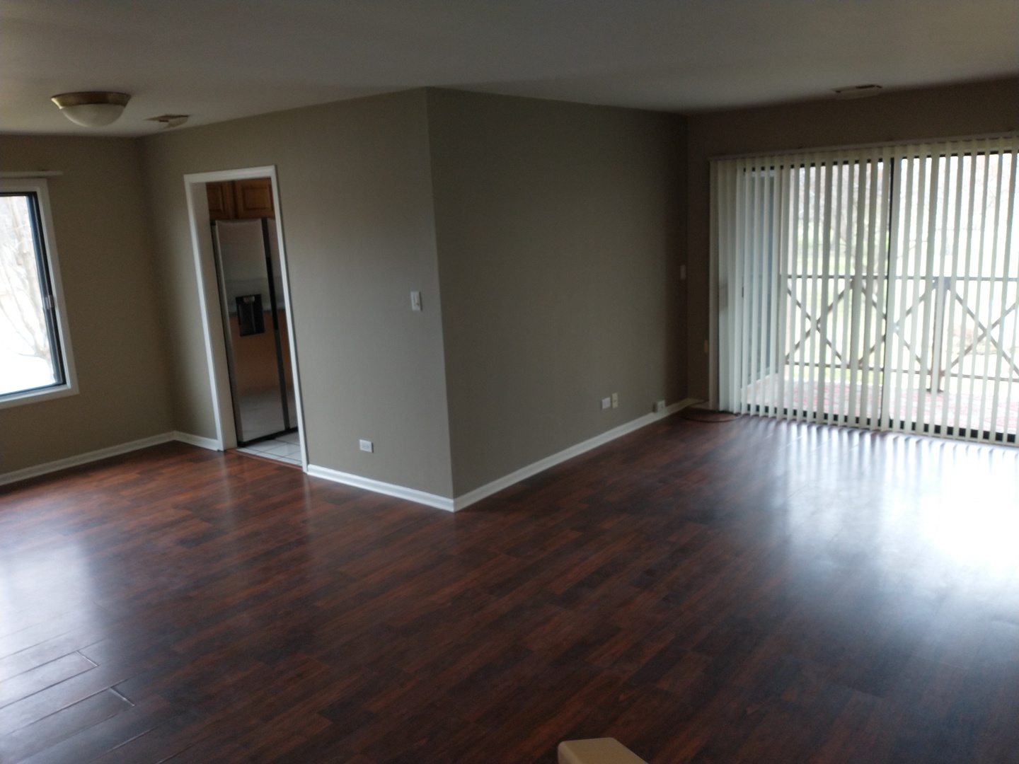 Schaumburg, IL 60193