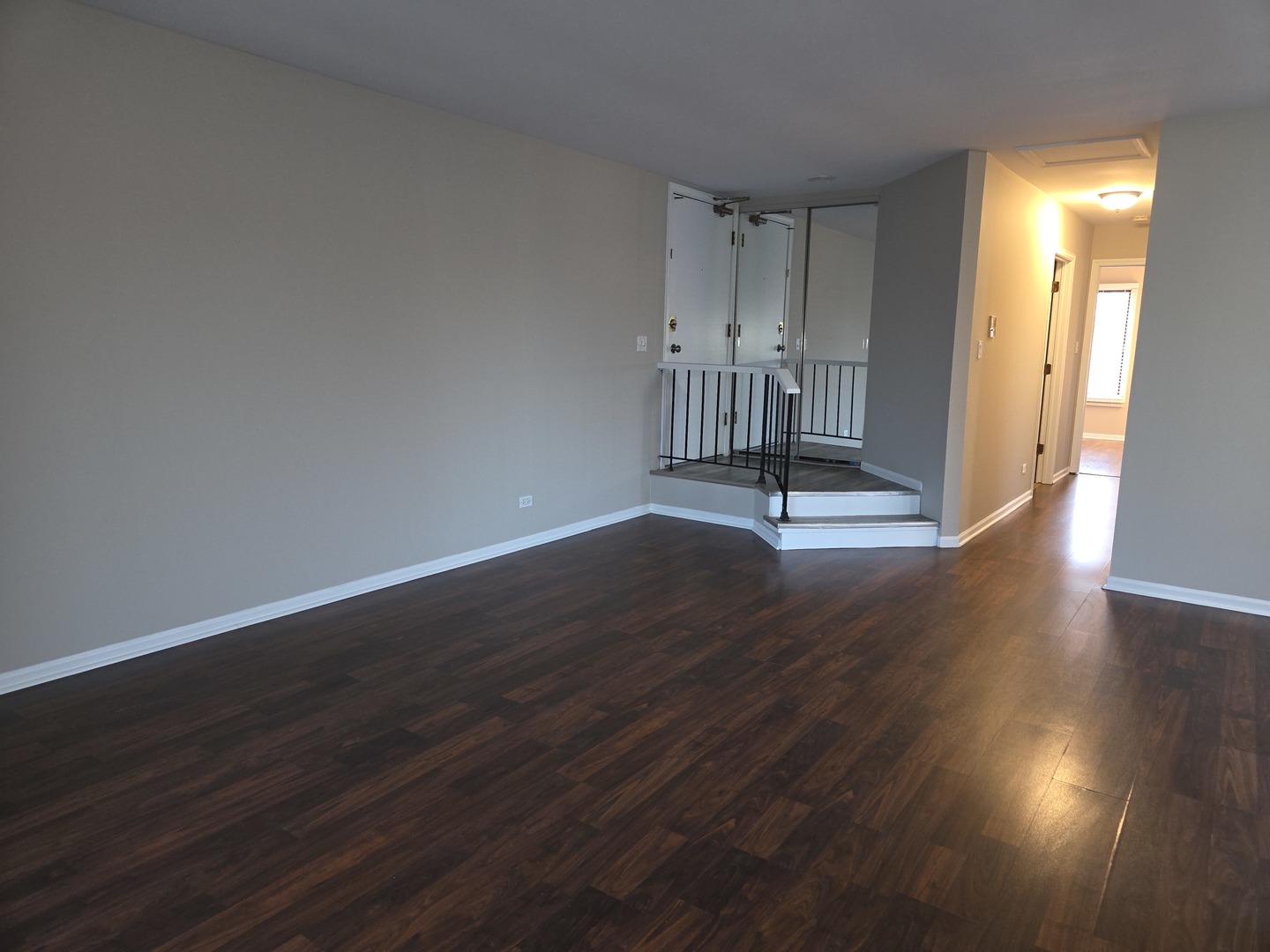 Schaumburg, IL 60193