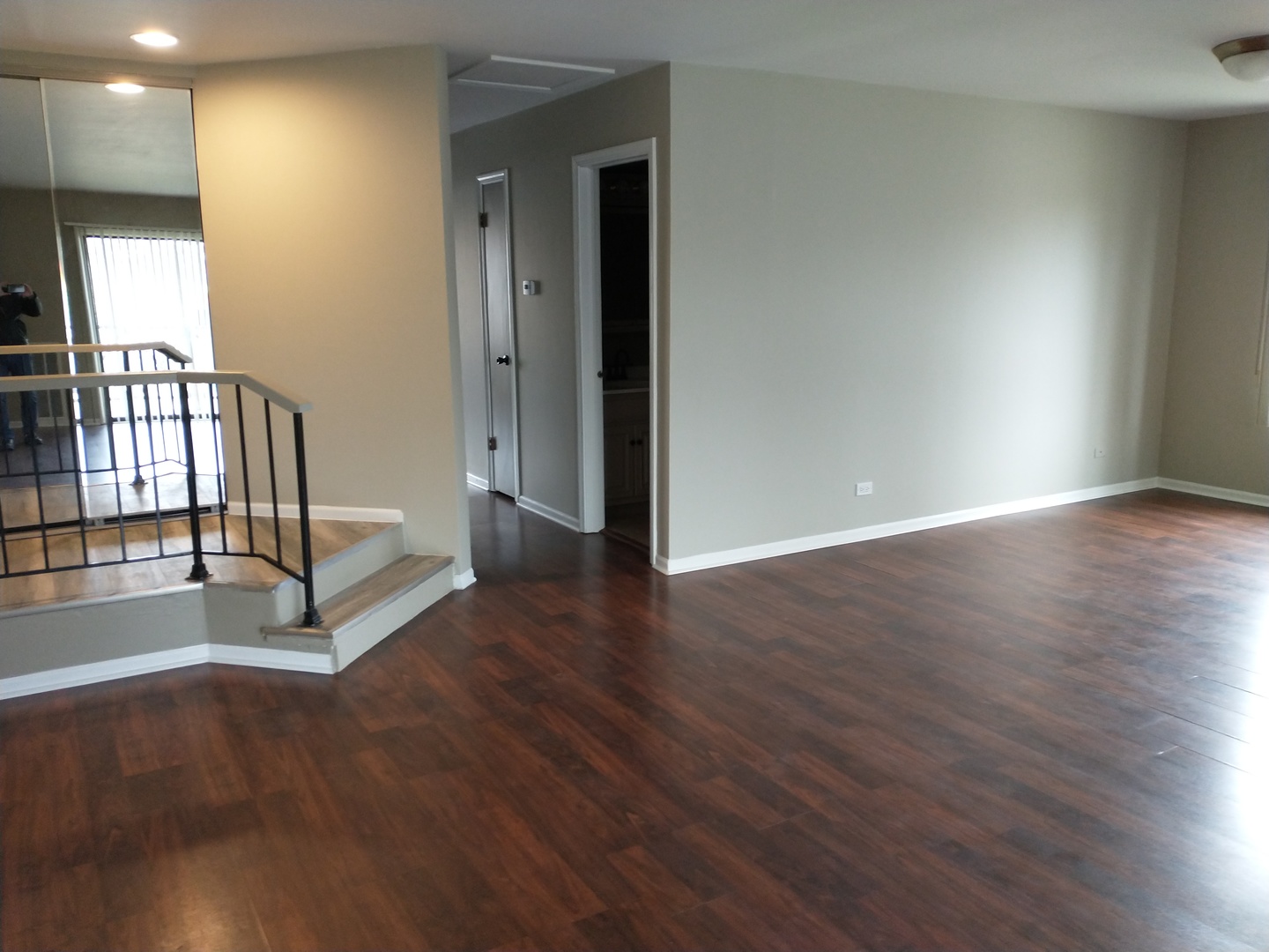 Schaumburg, IL 60193