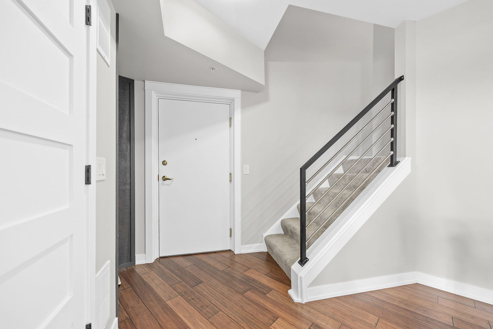 11901 Windemere Court #404, Orland Park, IL 60467