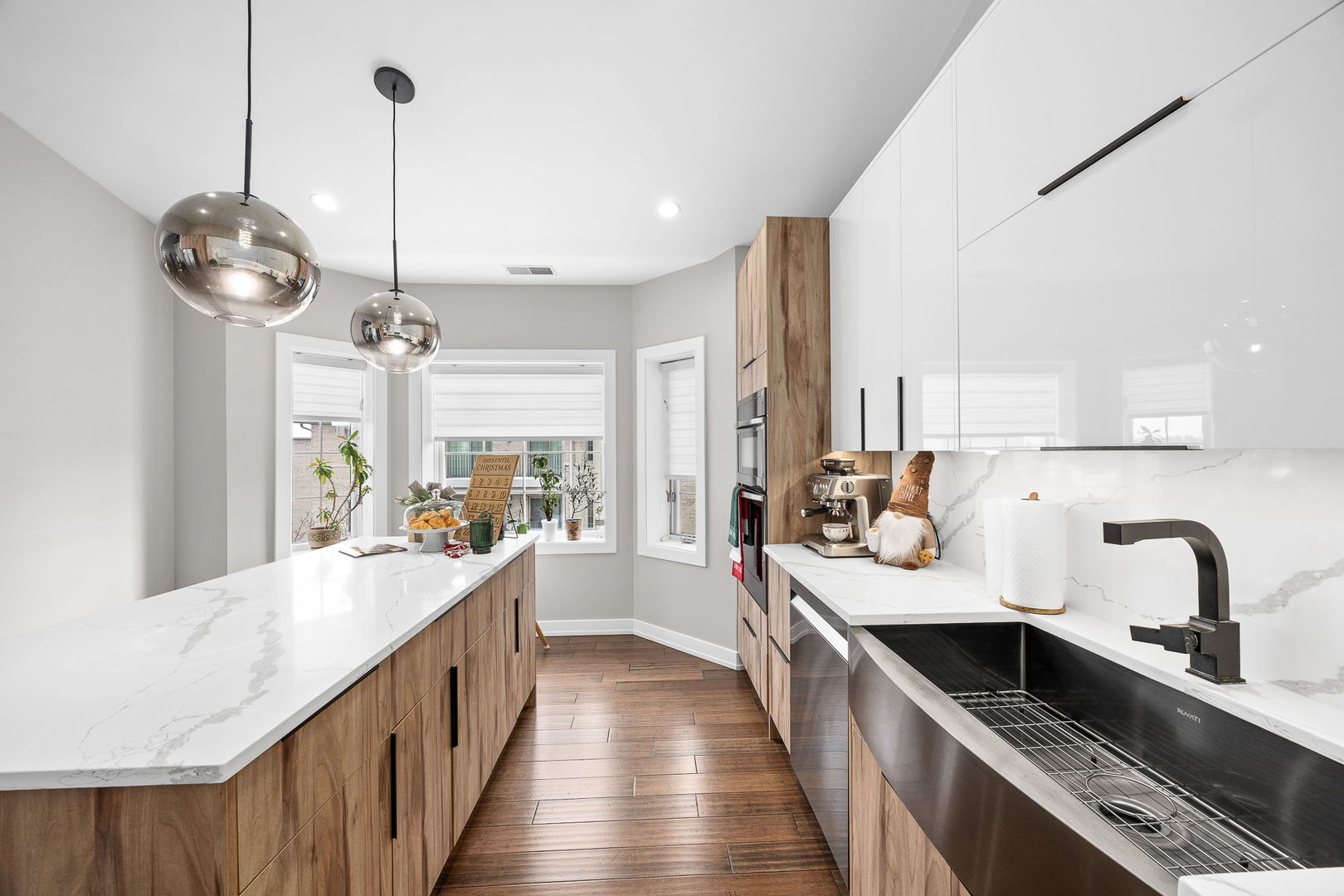 11901 Windemere Court #404, Orland Park, IL 60467