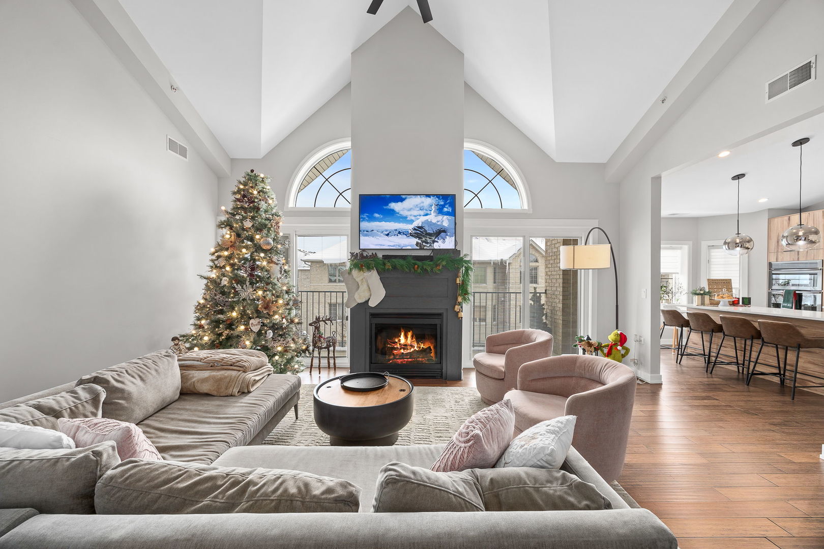 11901 Windemere Court #404, Orland Park, IL 60467