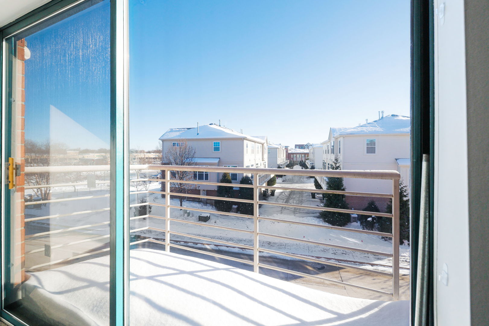 3255 Kirchoff Road #306, Rolling Meadows, IL 60008