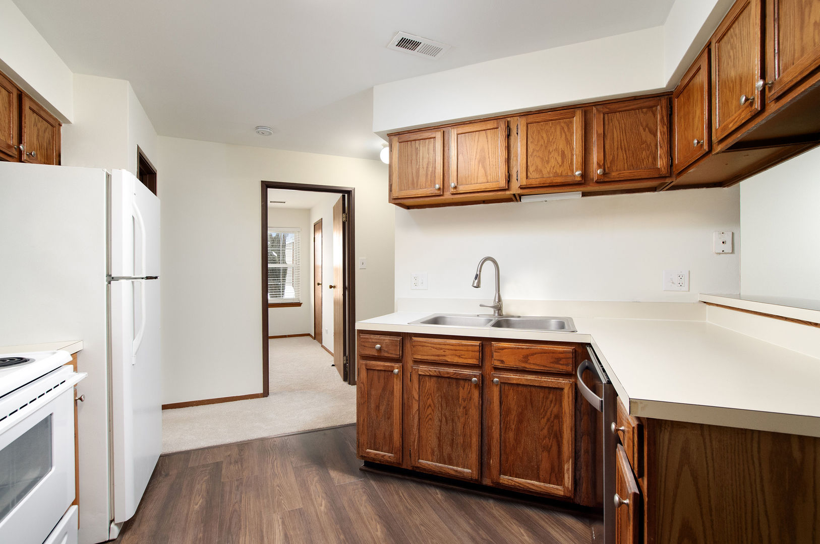 1345 Wyndam Circle #203, Palatine, IL 60074