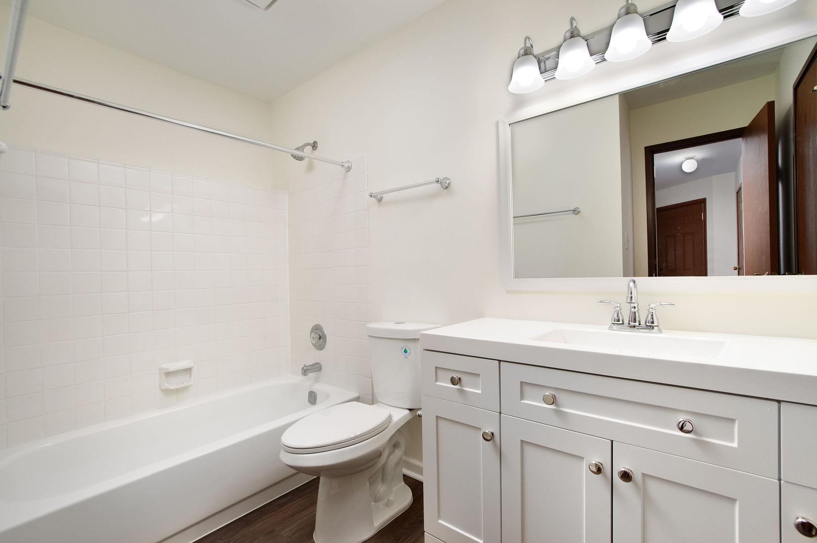 1345 Wyndam Circle #203, Palatine, IL 60074