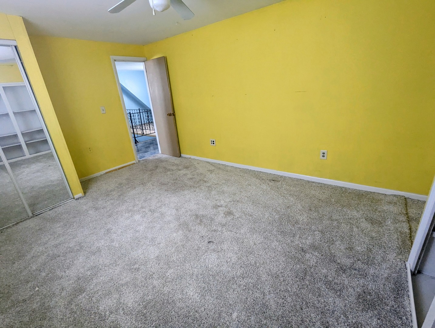 3253 Bernice Road, Lansing, IL 60438