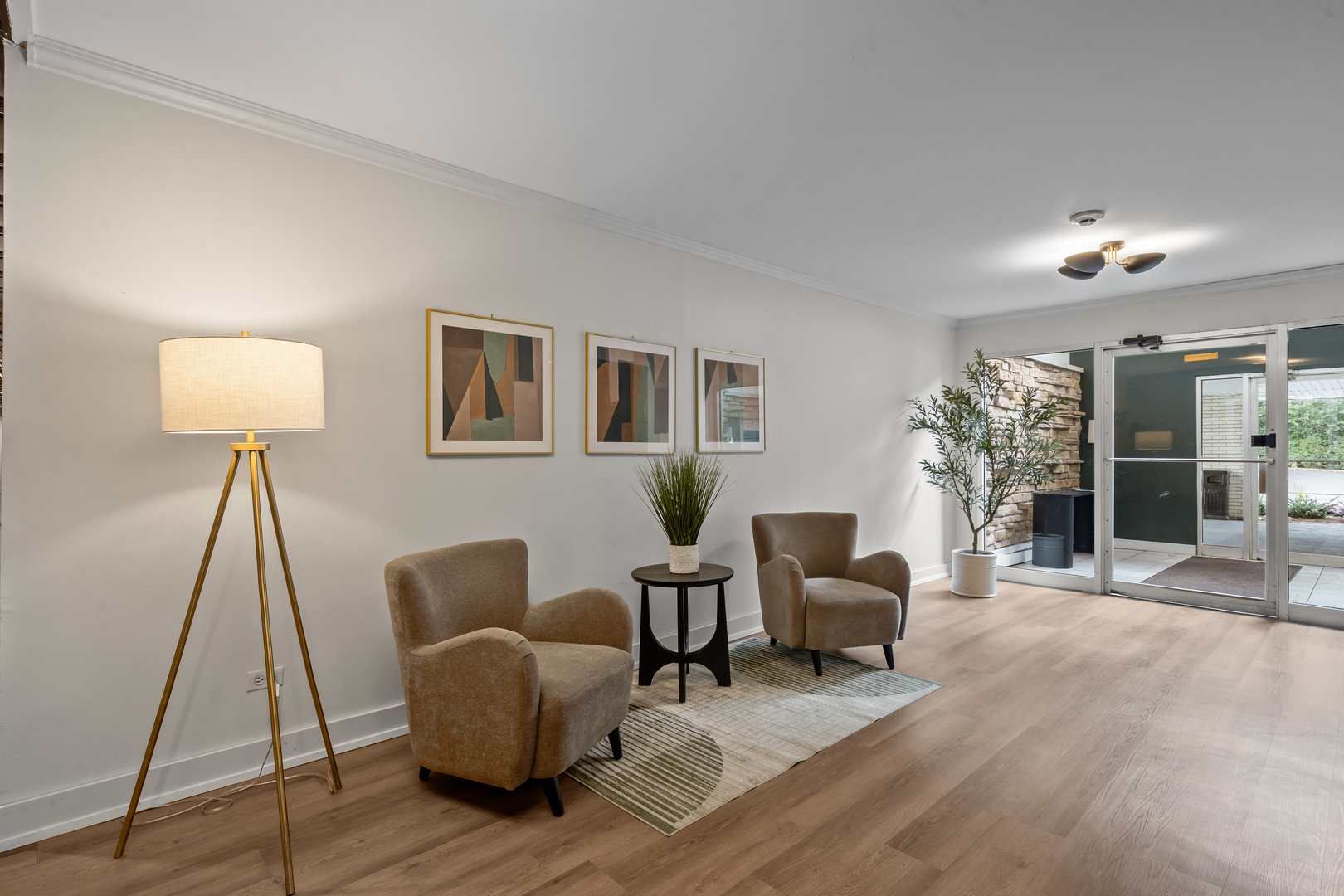 375 W Winchester Road #310, Libertyville, IL 60048