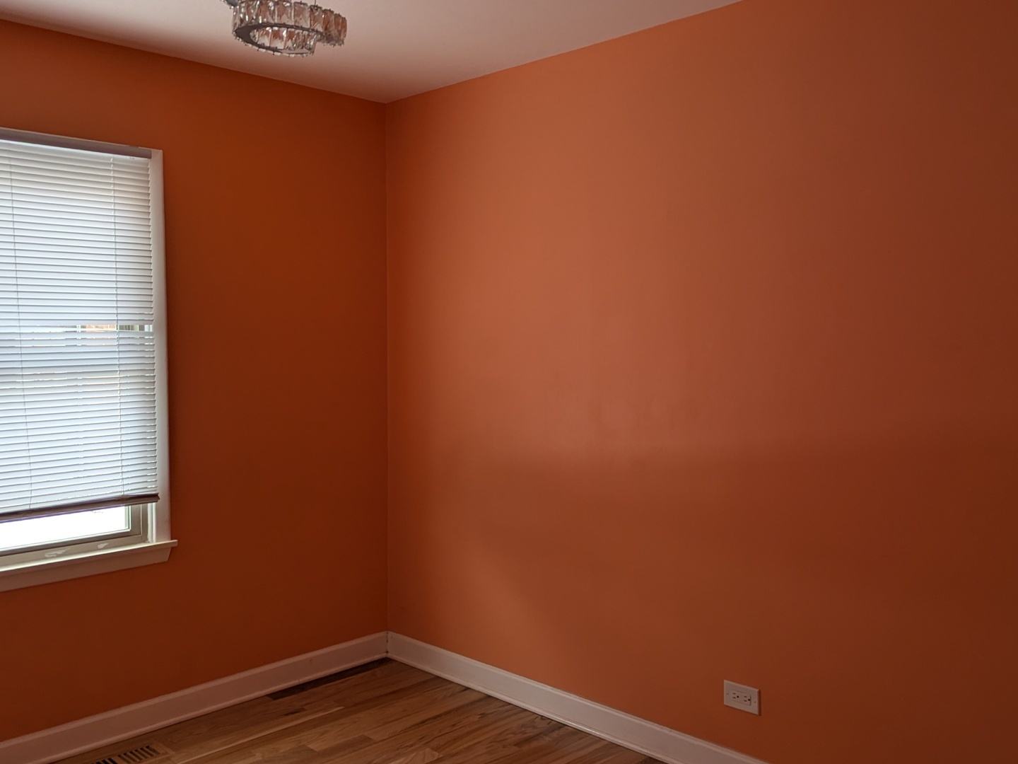 94 JF Kennedy Boulevard, Elk Grove Village, IL 60007