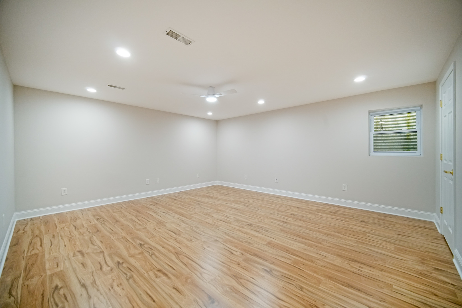 33 Spyglass Circle, Palos Heights, IL 60463