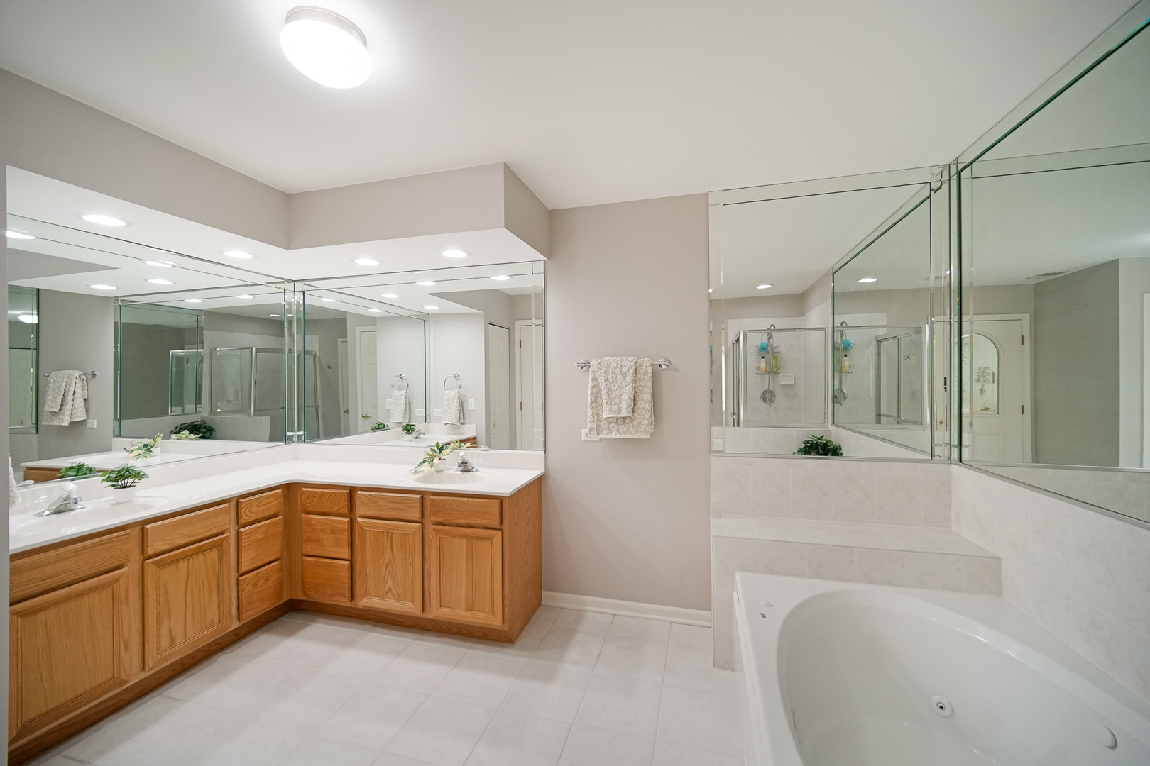 33 Spyglass Circle, Palos Heights, IL 60463