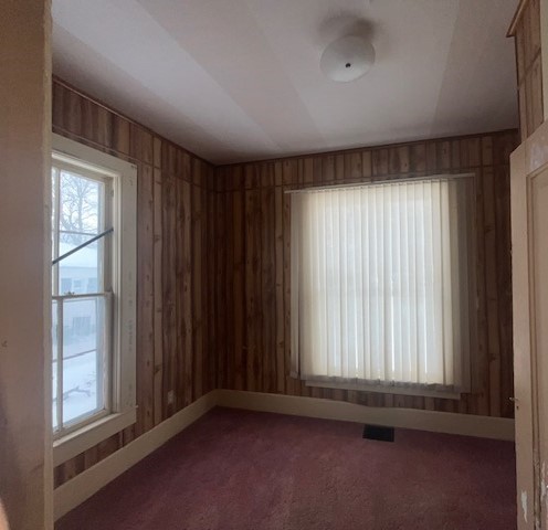 305 W Main Street, Oakland, IL 61943