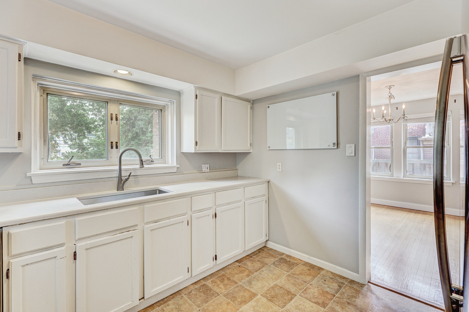 509 S Brainard Avenue, La Grange, IL 60525