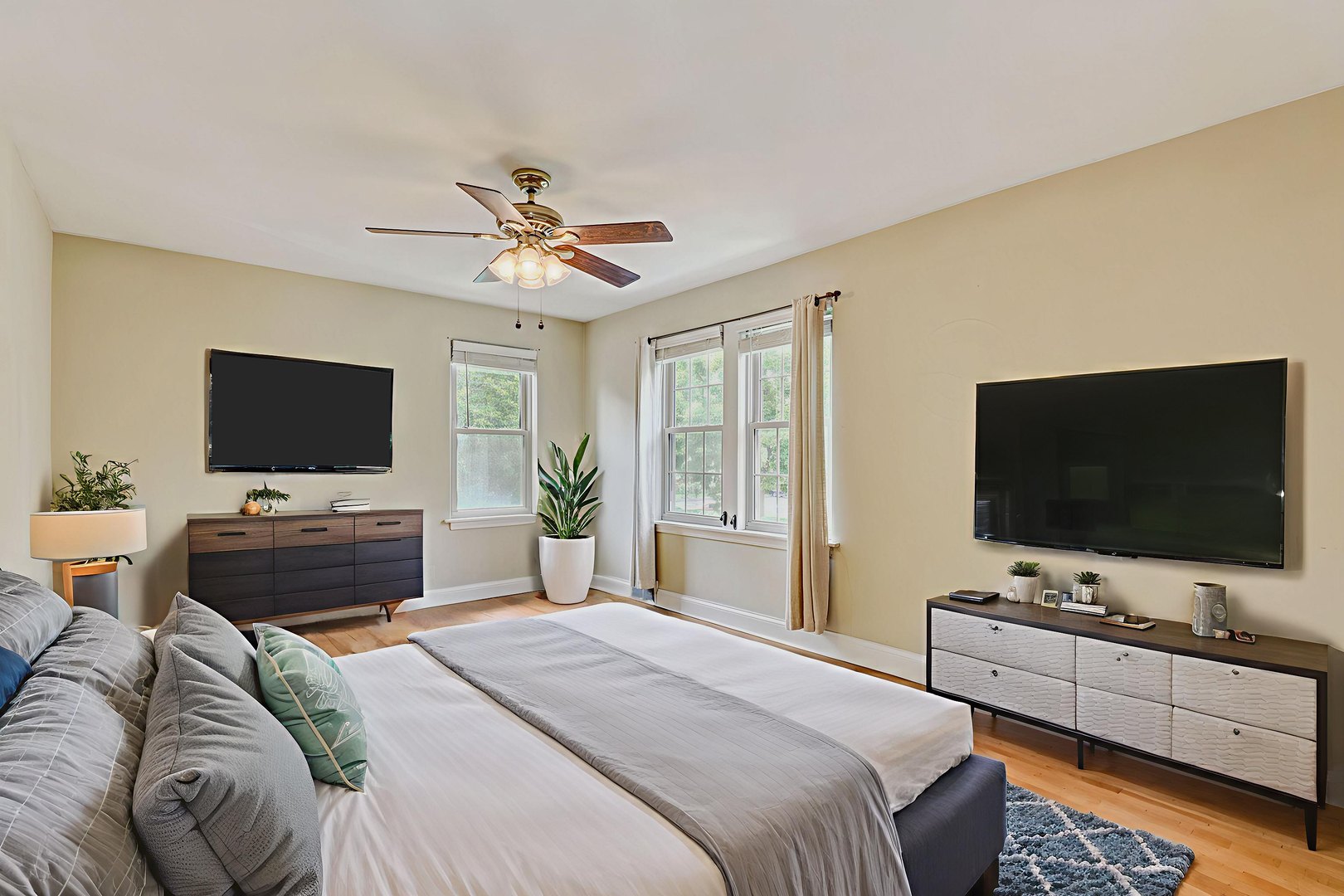 509 S Brainard Avenue, La Grange, IL 60525