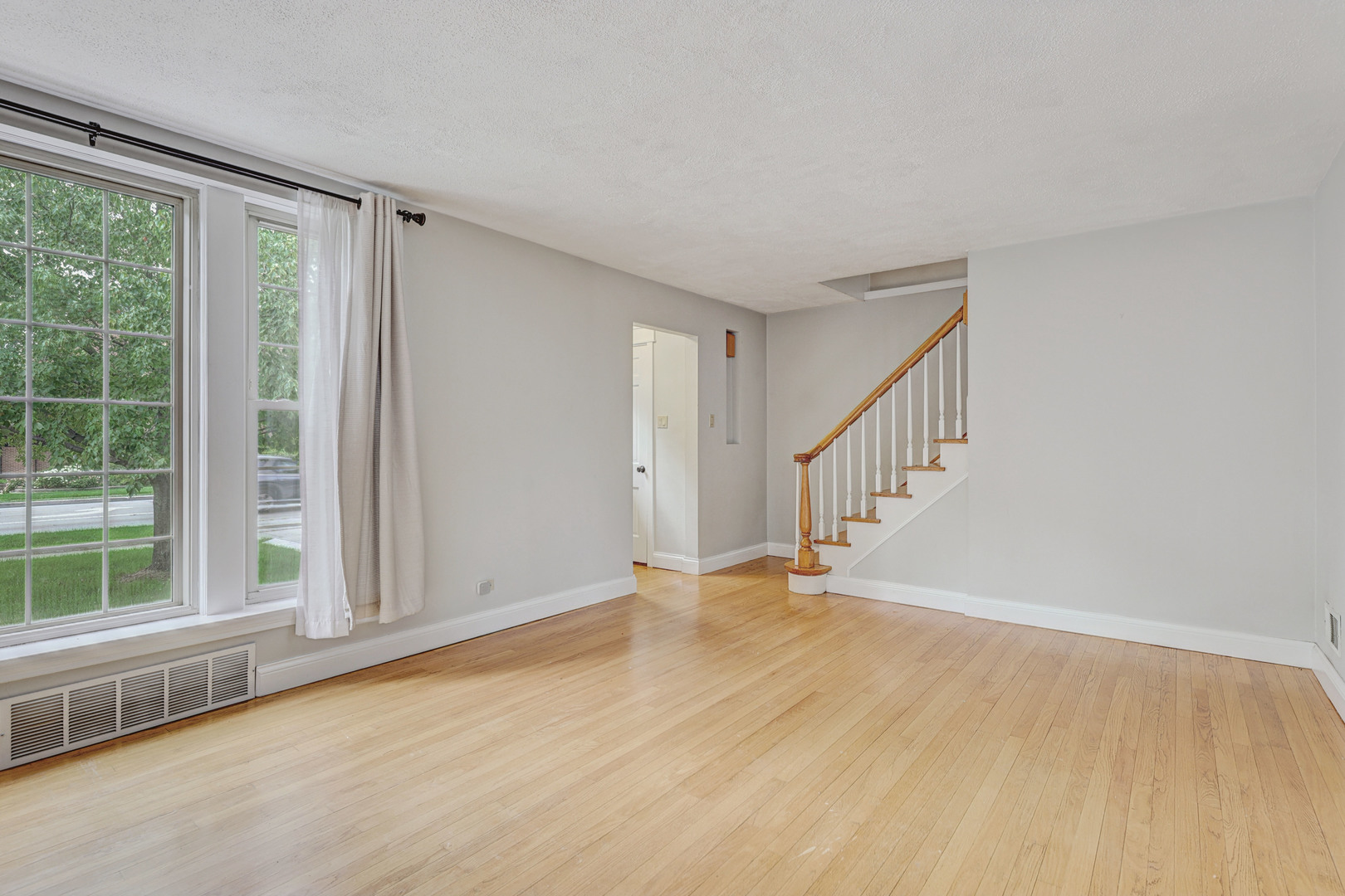 509 S Brainard Avenue, La Grange, IL 60525