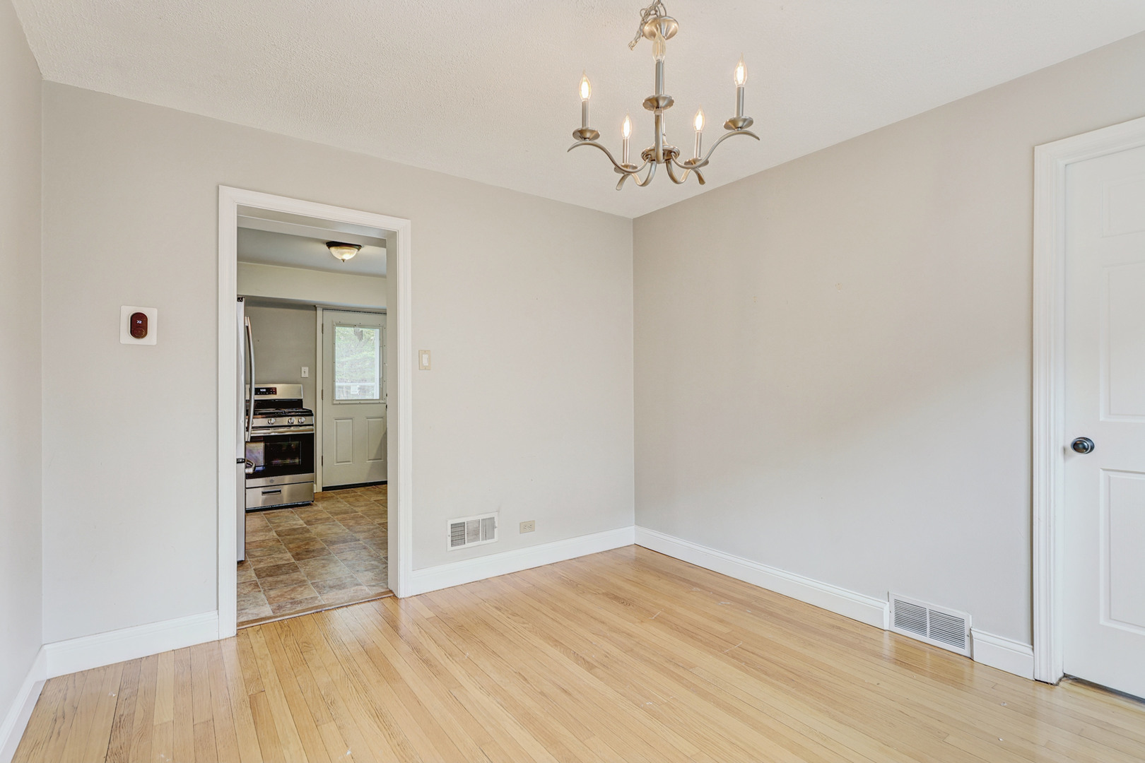 509 S Brainard Avenue, La Grange, IL 60525