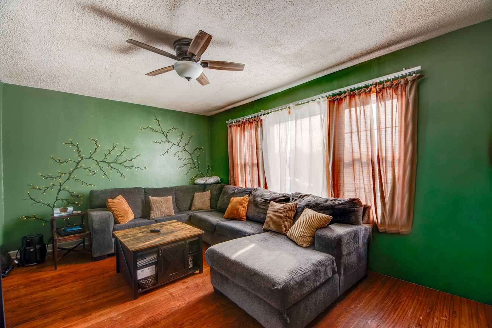 3504 E 112th Street, Chicago, IL 60617