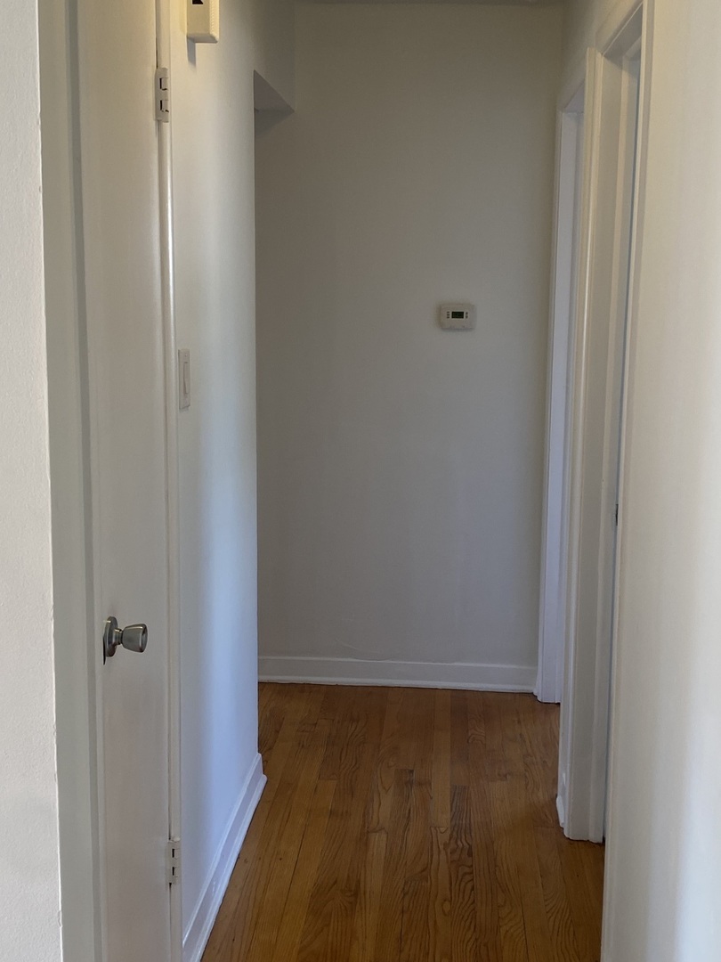 9029 Sproat Avenue, Oak Lawn, IL 60453