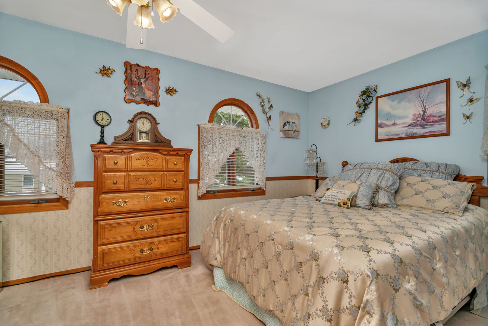 334 Hemlock Avenue, Romeoville, IL 60446