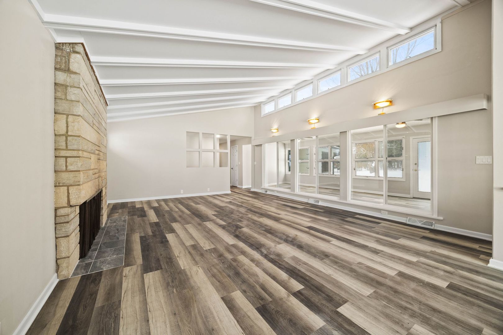 246 Miller Avenue, DeKalb, IL 60115