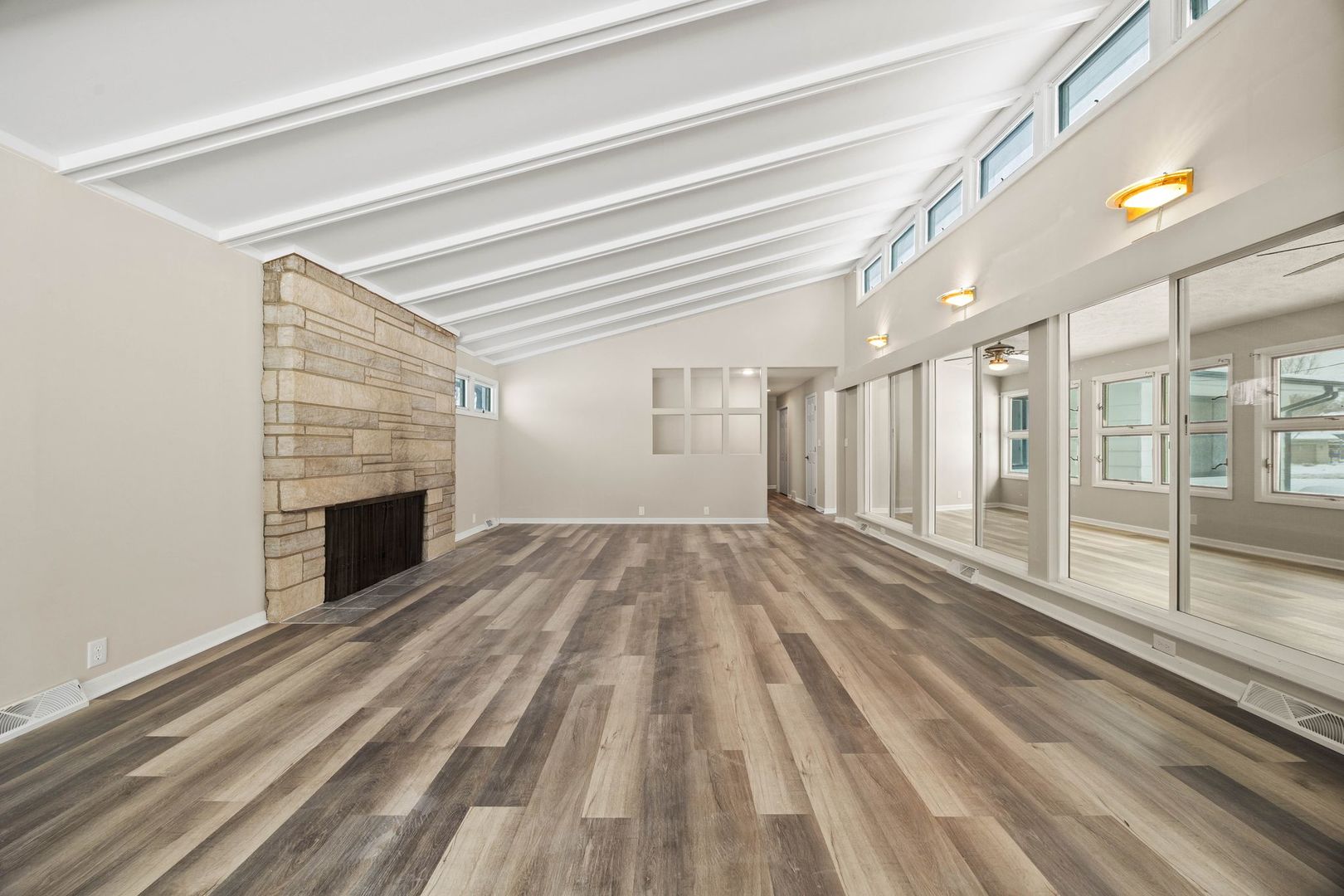 246 Miller Avenue, DeKalb, IL 60115