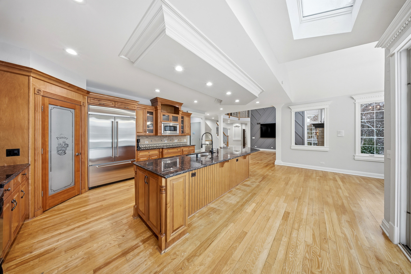 761 Reserve Court, South Elgin, IL 60177