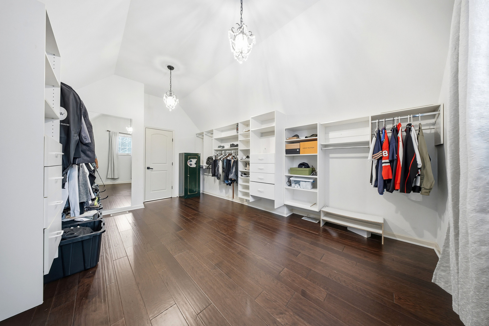 761 Reserve Court, South Elgin, IL 60177