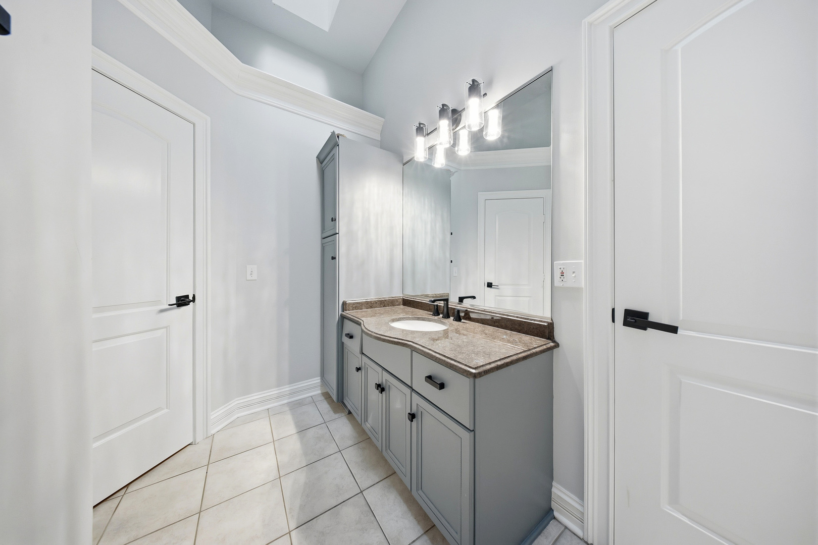 761 Reserve Court, South Elgin, IL 60177