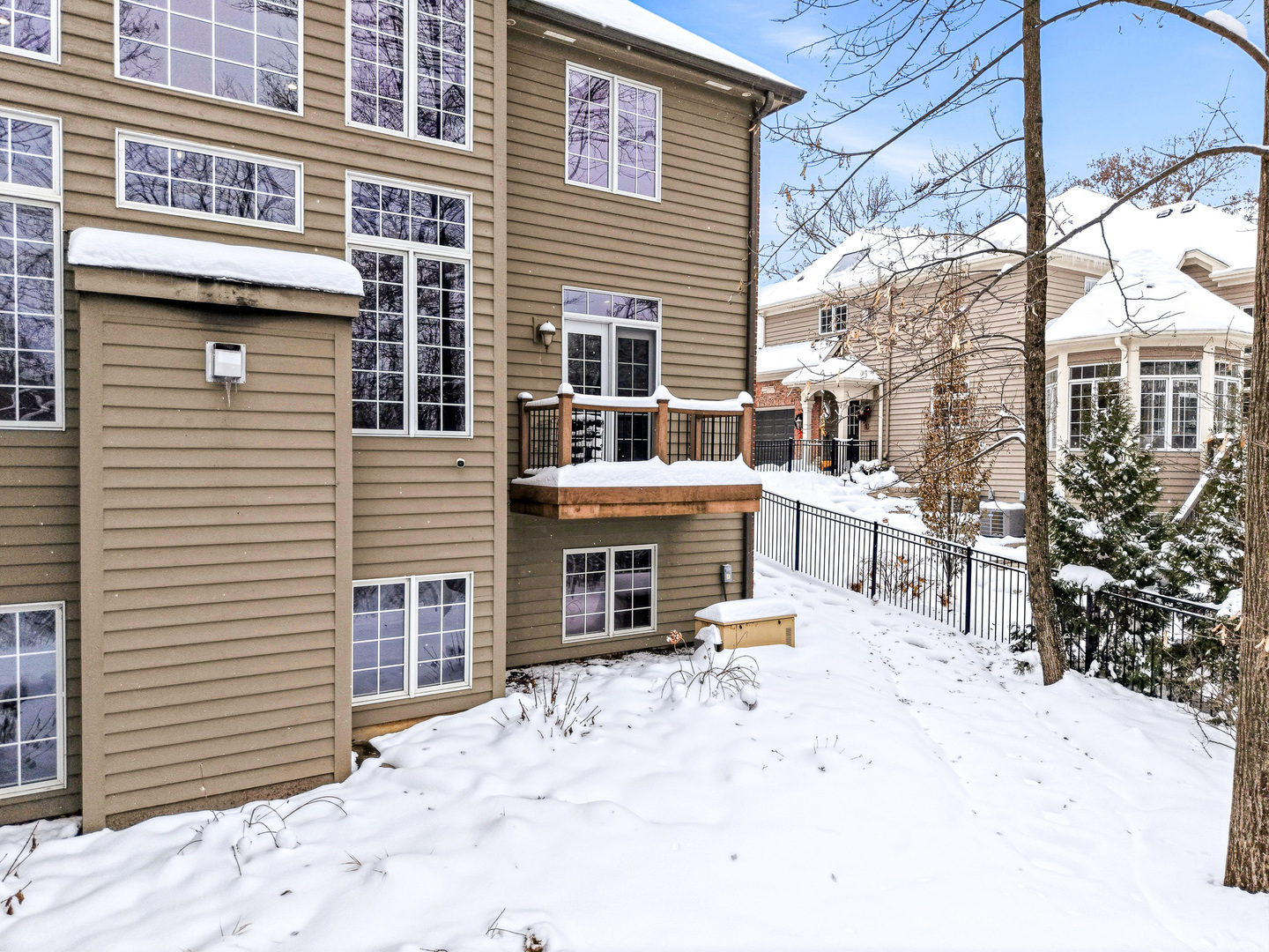 761 Reserve Court, South Elgin, IL 60177