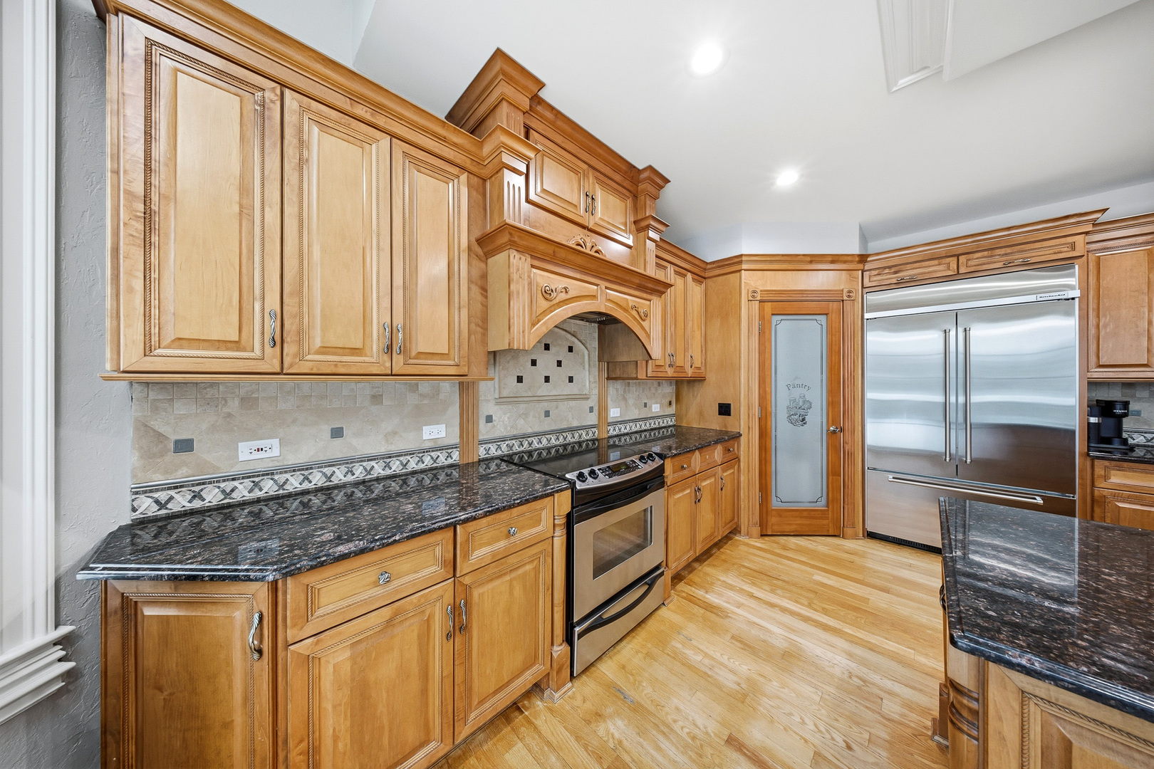 761 Reserve Court, South Elgin, IL 60177