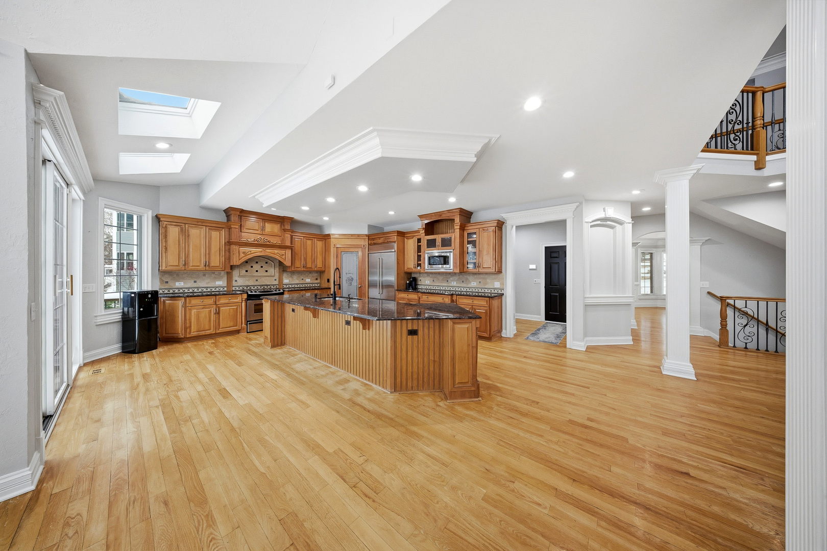 761 Reserve Court, South Elgin, IL 60177