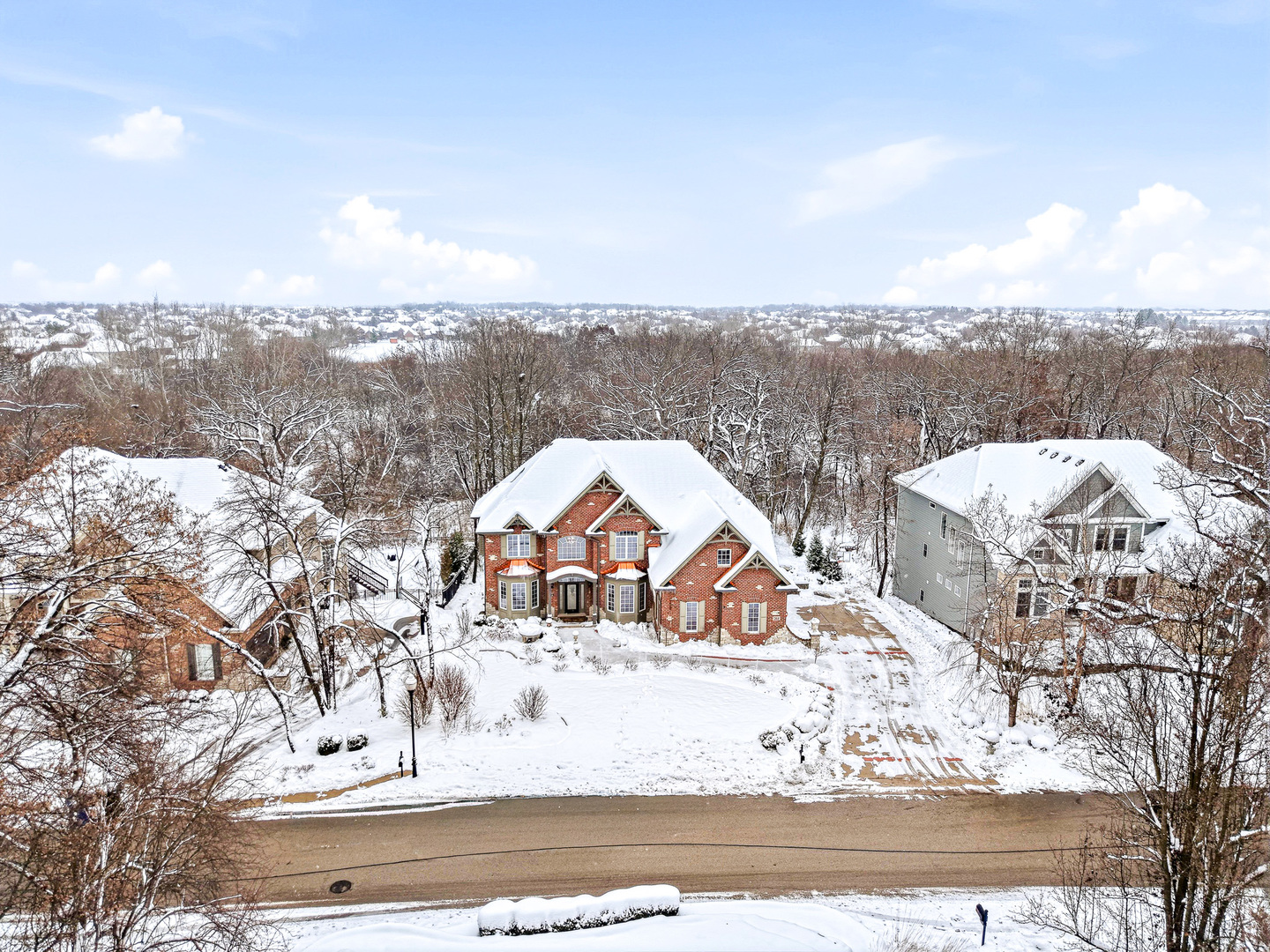 761 Reserve Court, South Elgin, IL 60177