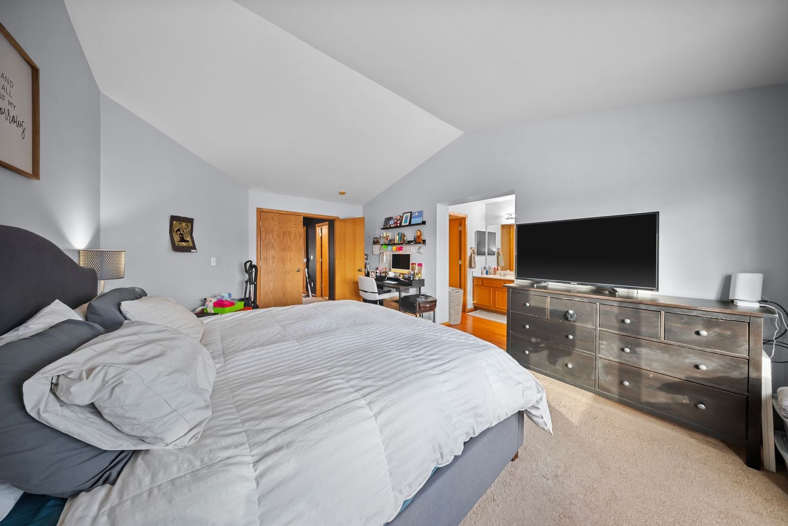 1960 Tuscany Lane, Romeoville, IL 60446