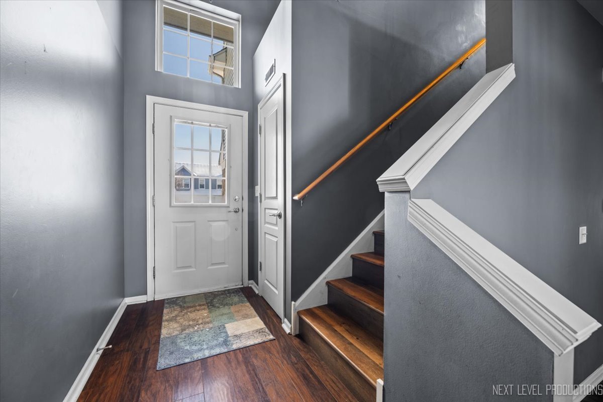 643 HAWLEY Drive #643, Oswego, IL 60543