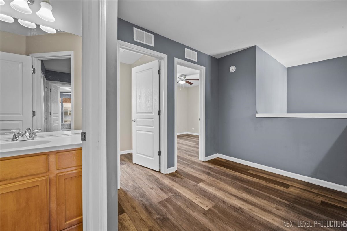 643 HAWLEY Drive #643, Oswego, IL 60543