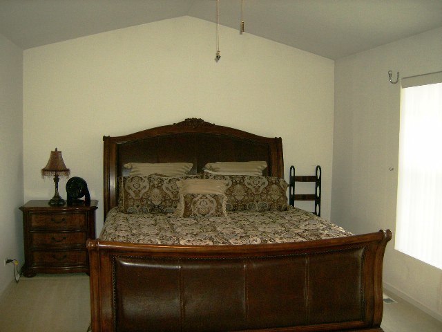 457 Metropolitan Street, Aurora, IL 60502