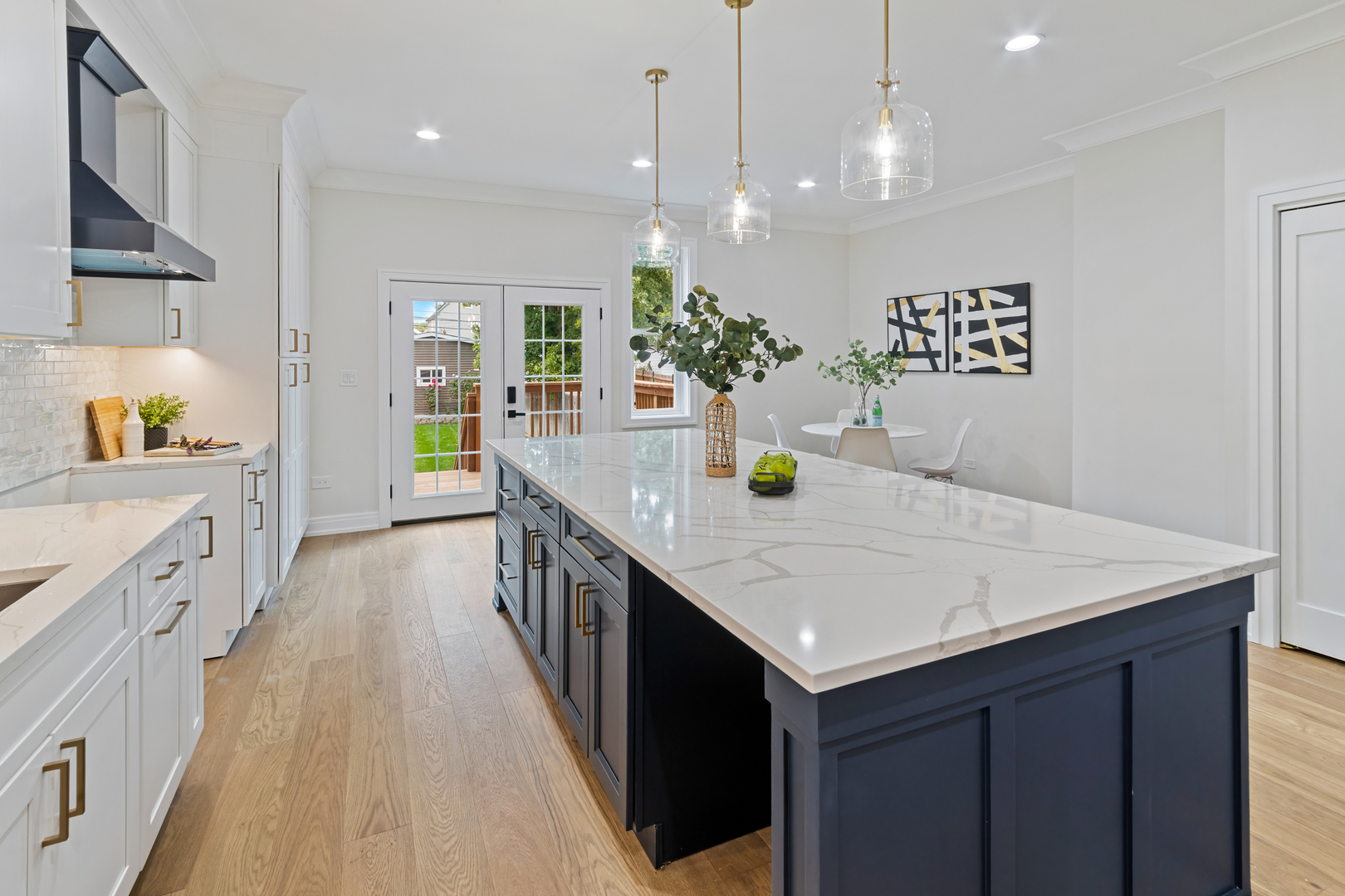 1622 N Spaulding Avenue, Chicago, IL 60647