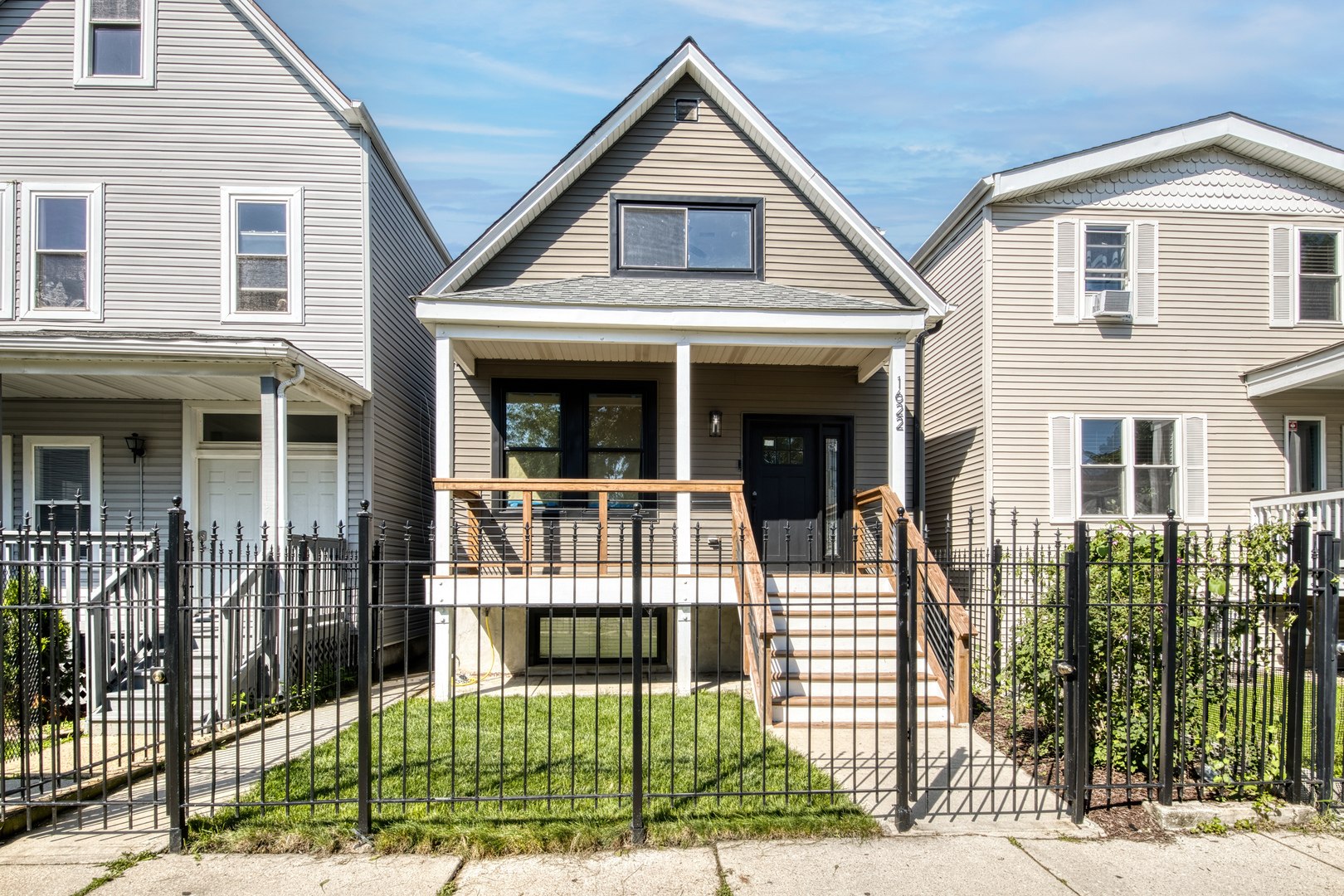 1622 N Spaulding Avenue, Chicago, IL 60647
