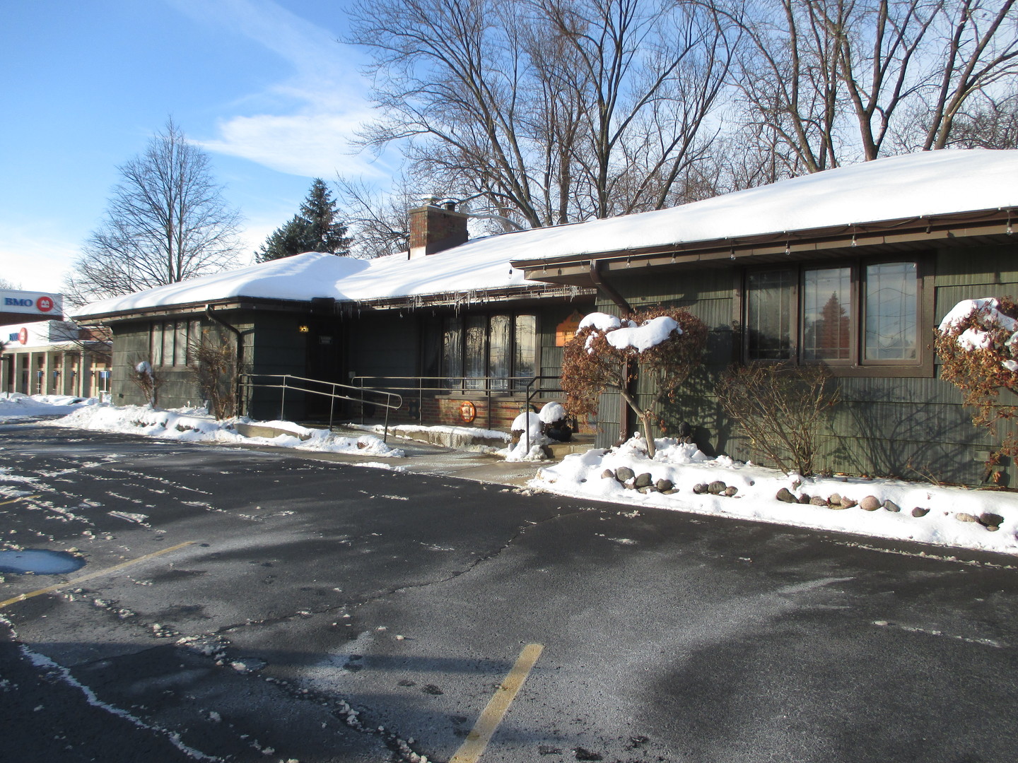 12530 S Harlem Avenue, Palos Heights, IL 60463