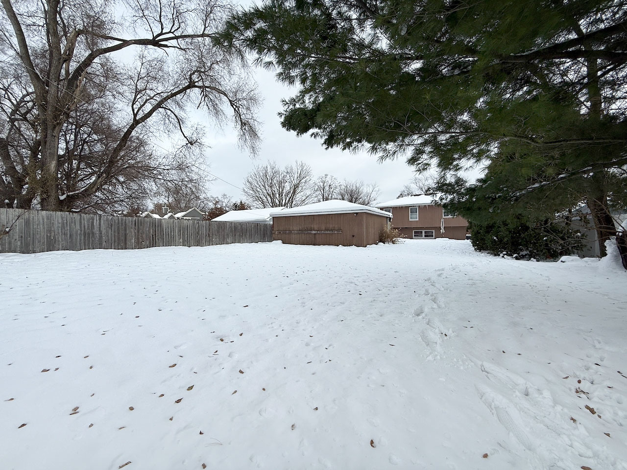 330 N Fairfield Avenue, Lombard, IL 60148