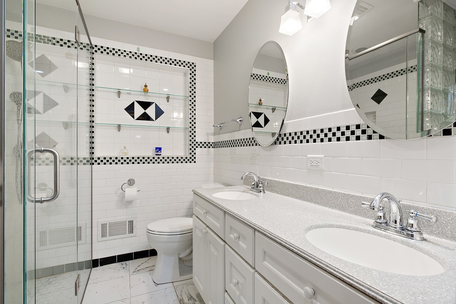 320 Cornell Avenue, Des Plaines, IL 60016