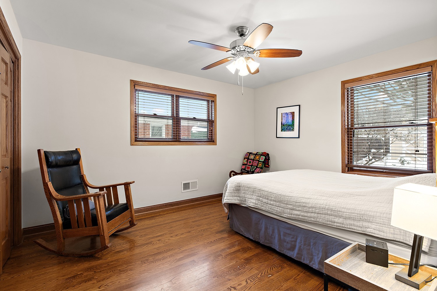 320 Cornell Avenue, Des Plaines, IL 60016