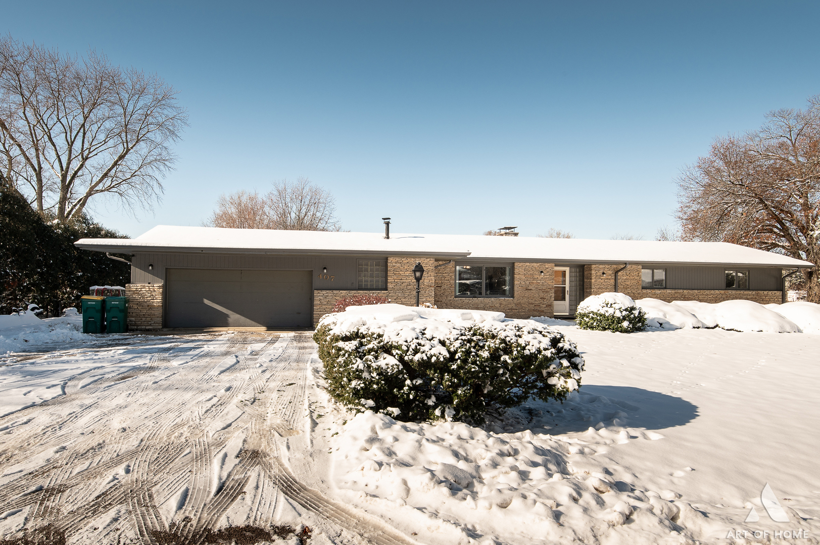 407 Farmington Avenue, Joliet, IL 60435