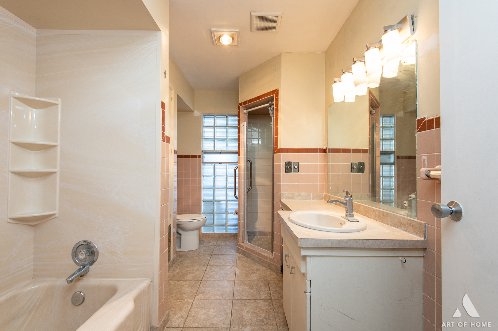 407 Farmington Avenue, Joliet, IL 60435