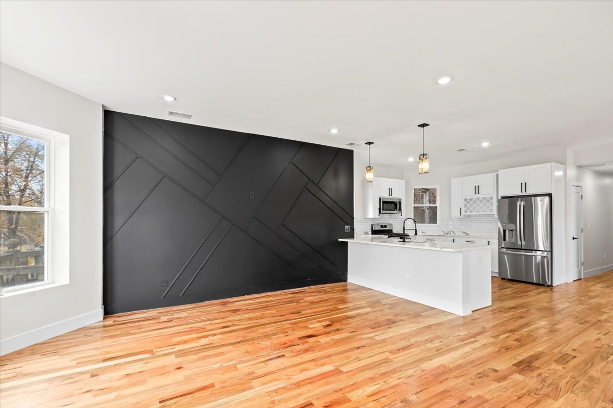 6128 S Rhodes Avenue #2, Chicago, IL 60637