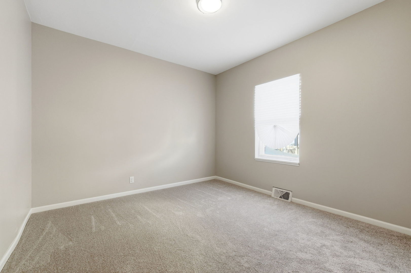 14407 Beacon Avenue, Orland Park, IL 60462