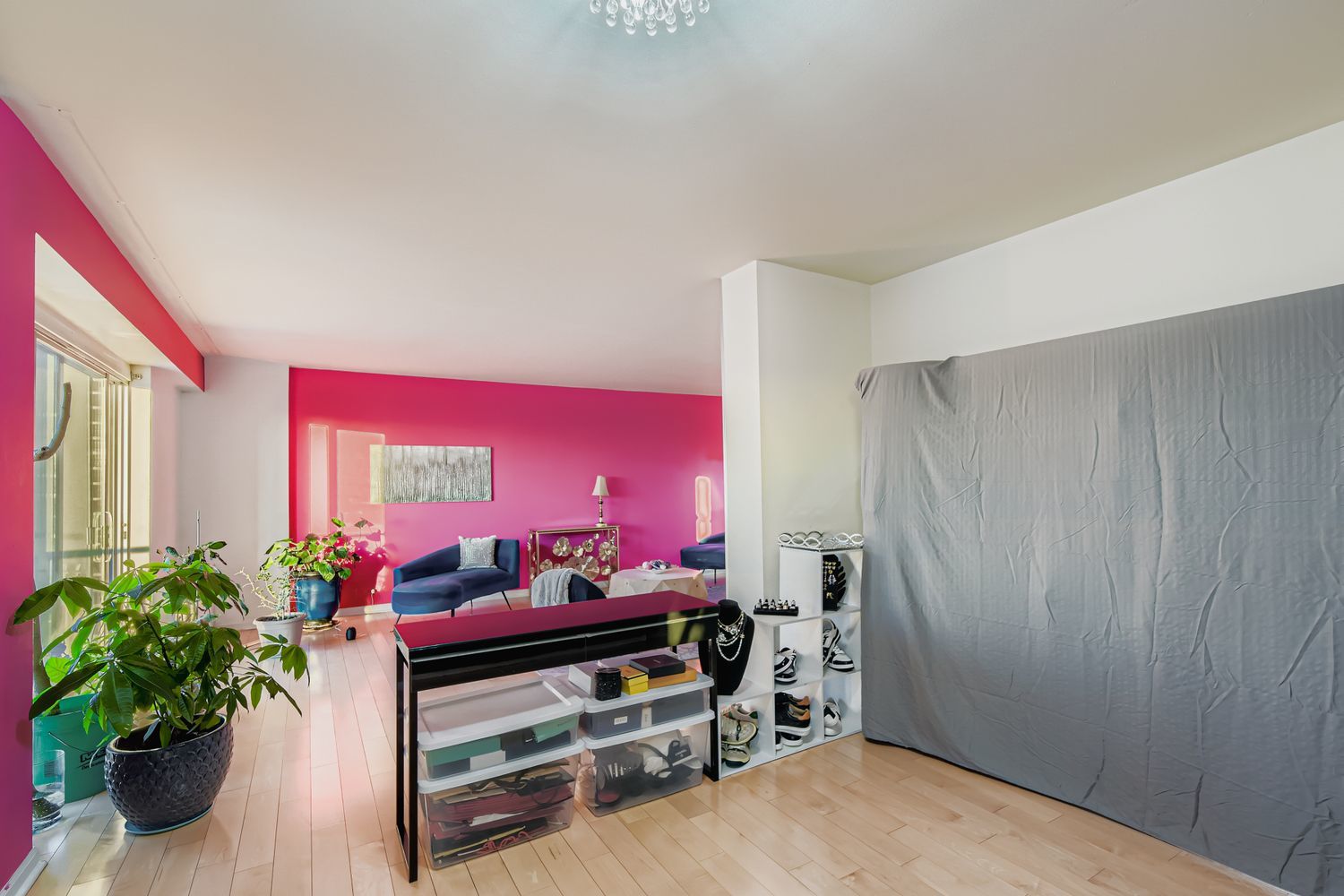 7033 N Kedzie Avenue #1004, Chicago, IL 60645