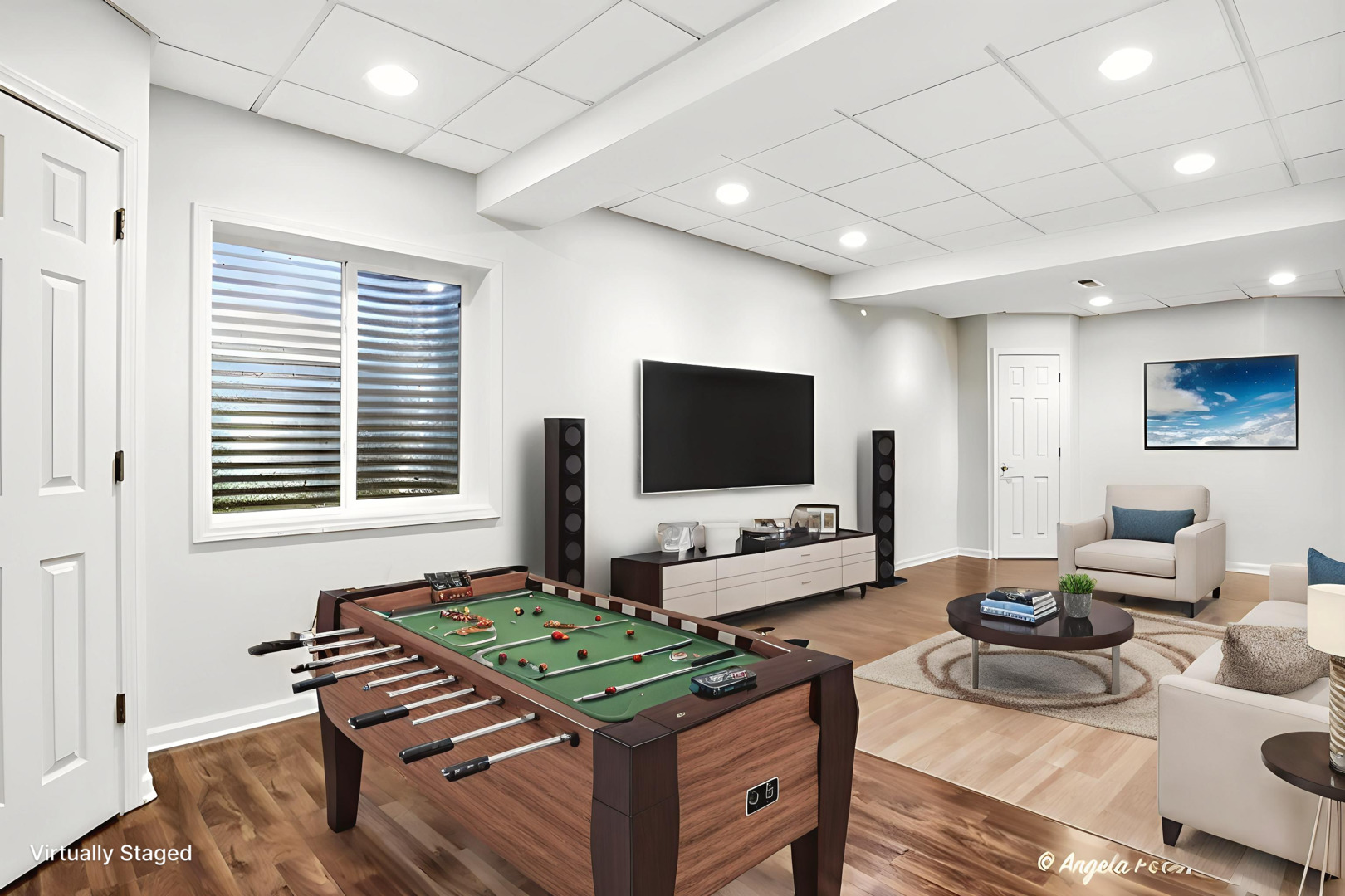 25735 W Woodland Drive, Round Lake, IL 60073