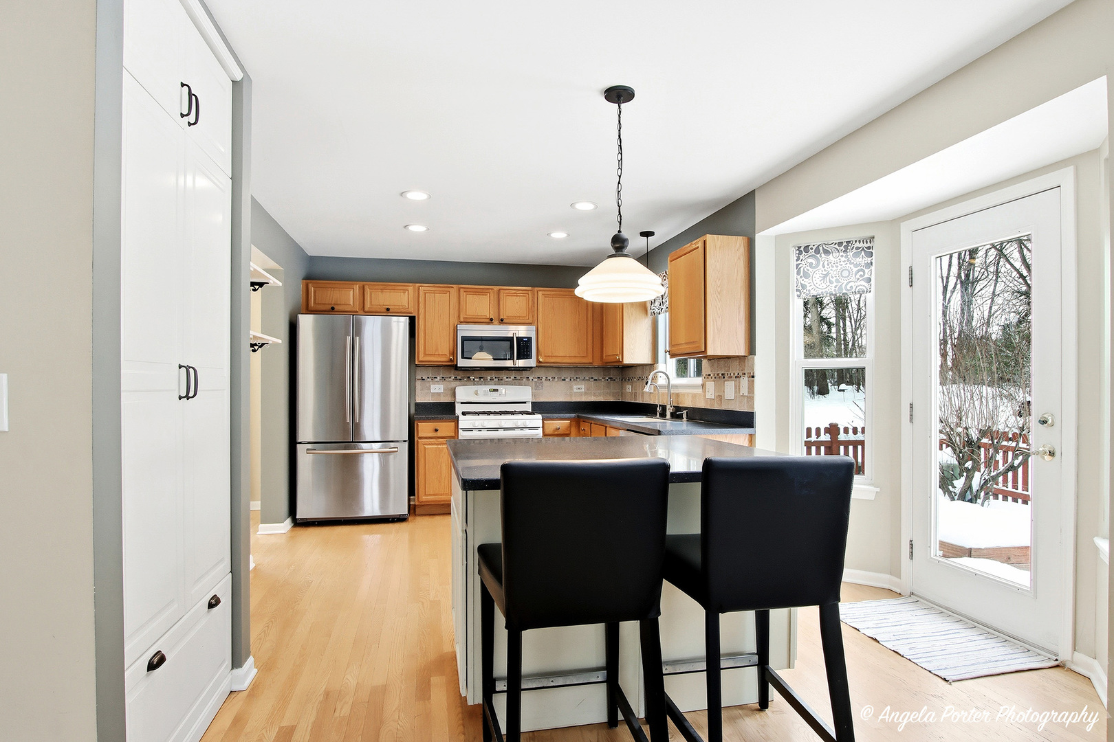 25735 W Woodland Drive, Round Lake, IL 60073