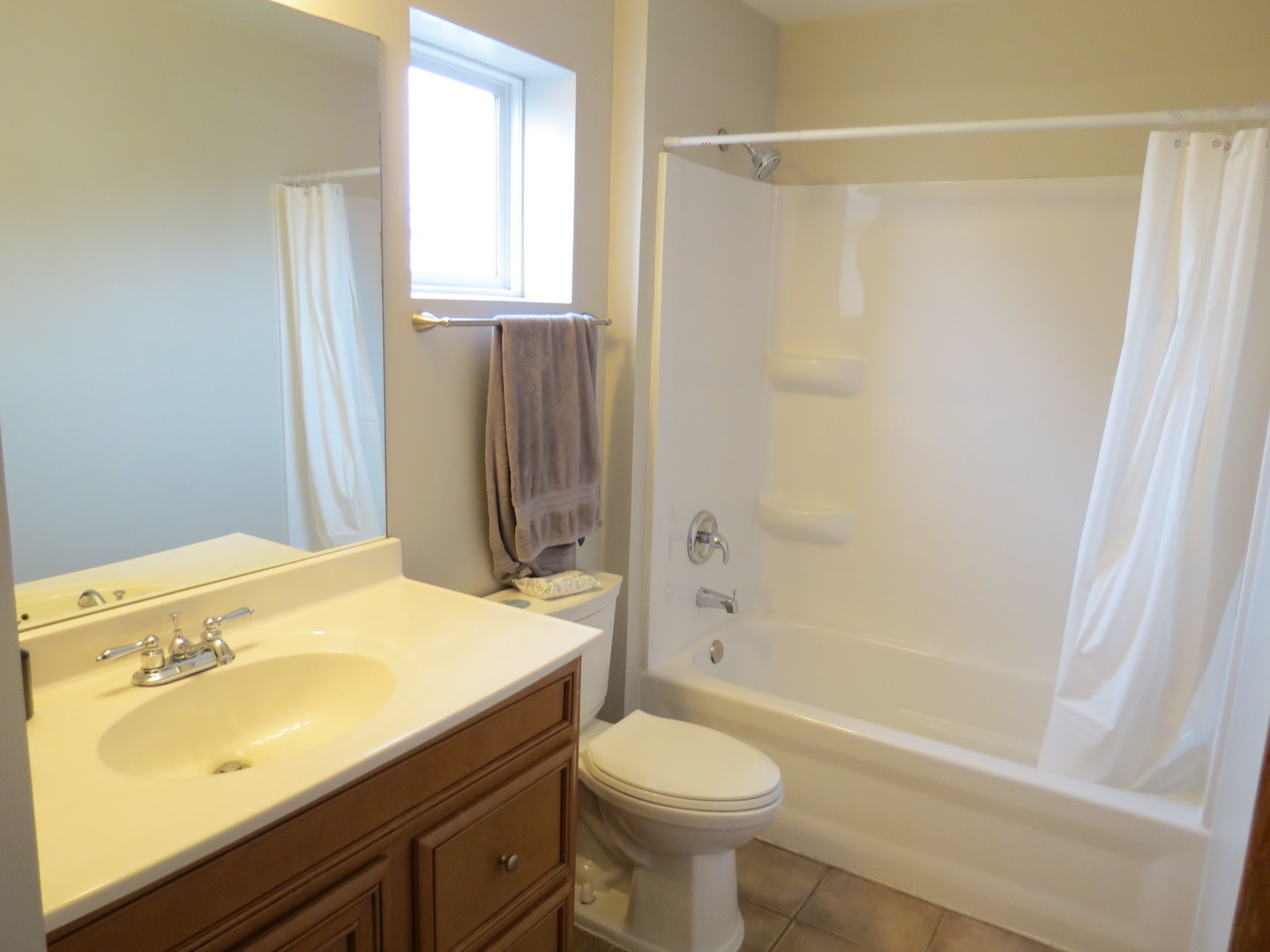 191 Mountain Laurel Court, Romeoville, IL 60446